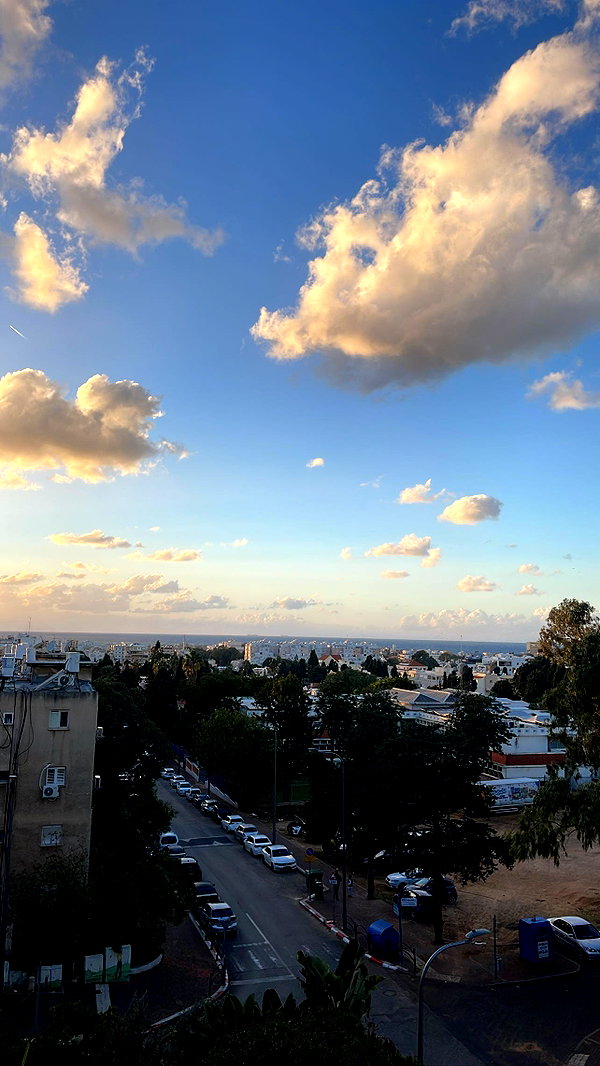 eva_romanovski instagram image archive image