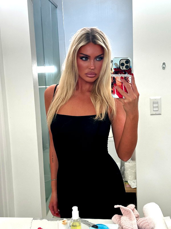 lizrrossi instagram image archive image