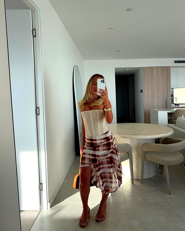 allieauton instagram image archive image