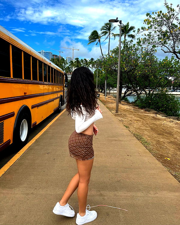 vanessa.rhd instagram image archive image
