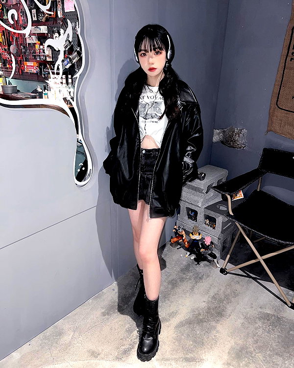 nixqq.425_ instagram image archive image