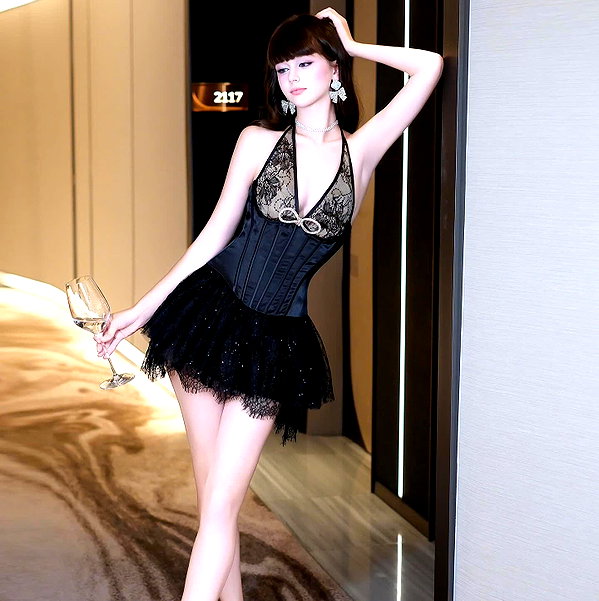 lyhythuedoxinh instagram image archive image