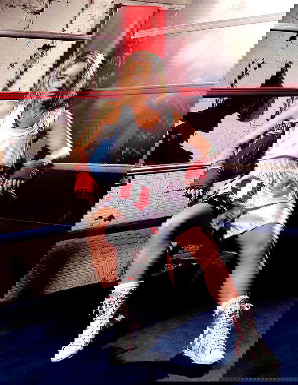 sydney_sweeney sydney_sweeney archive image