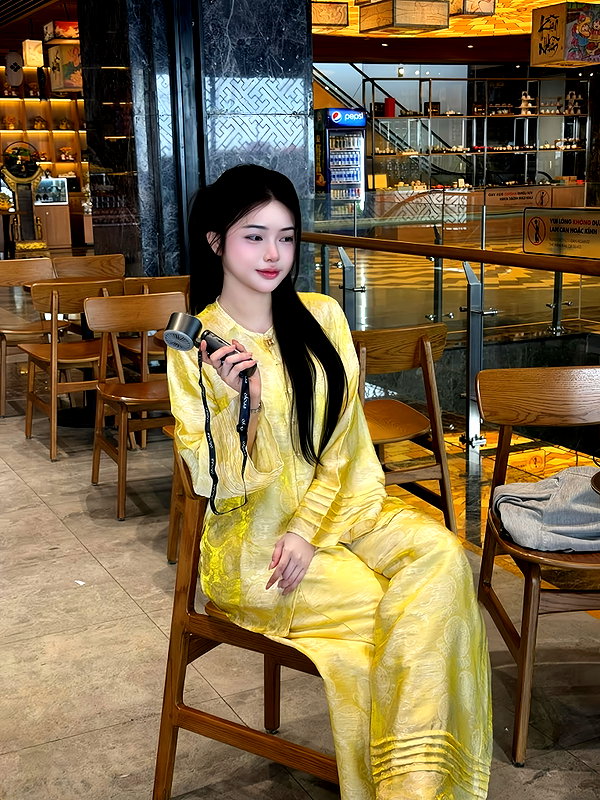 lyhythuedoxinh instagram image archive image