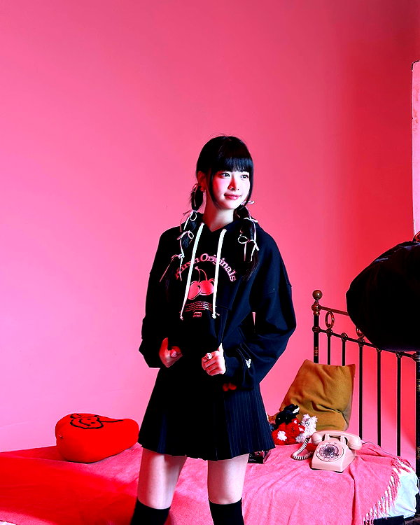hhh.e_c.v instagram image archive image