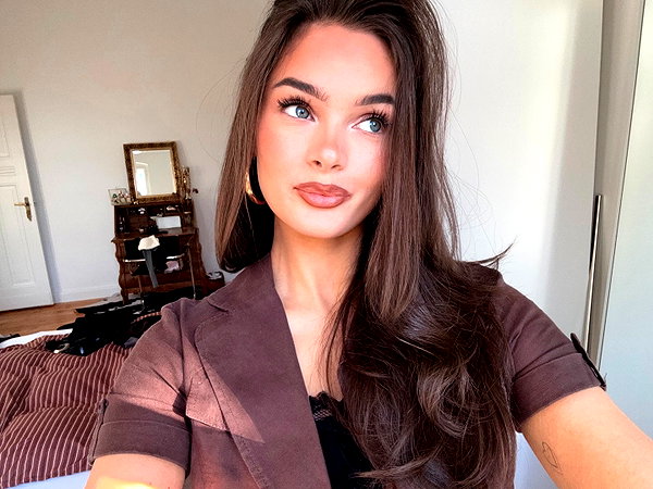 emmaaurora instagram image archive image