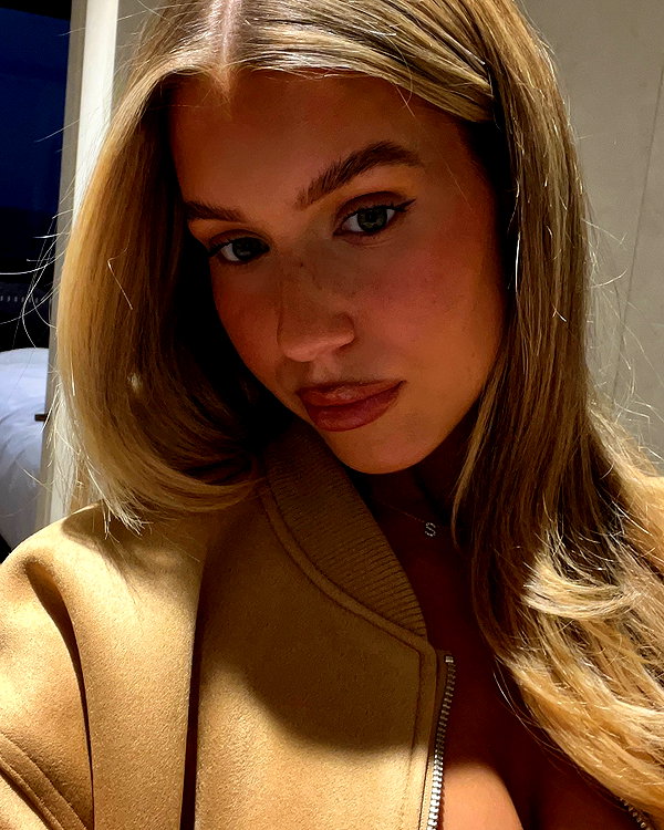 sophiebatzloff instagram image archive image
