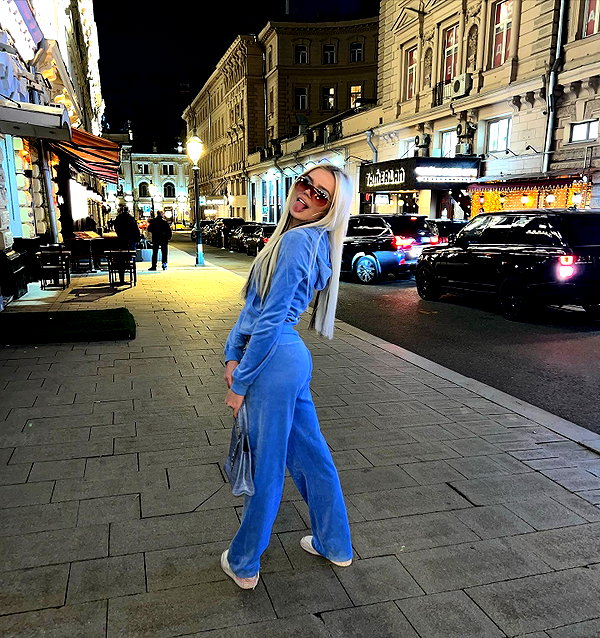 esmireal instagram image archive image