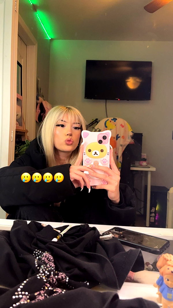 ange1icuh instagram image archive image