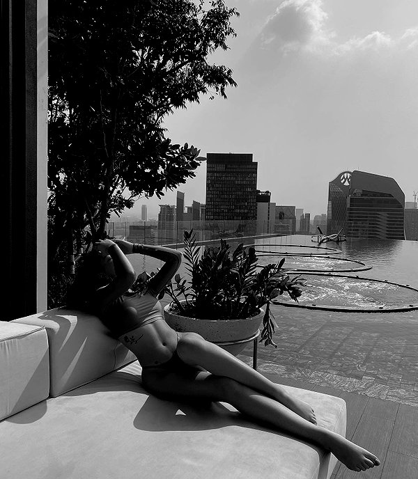 veroni22ka instagram image archive image