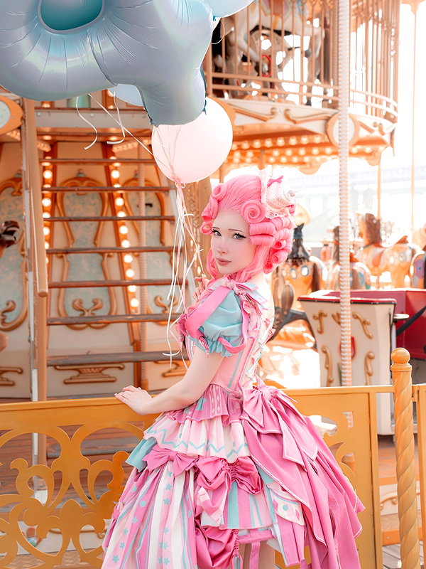 alina_thedoll instagram image archive image