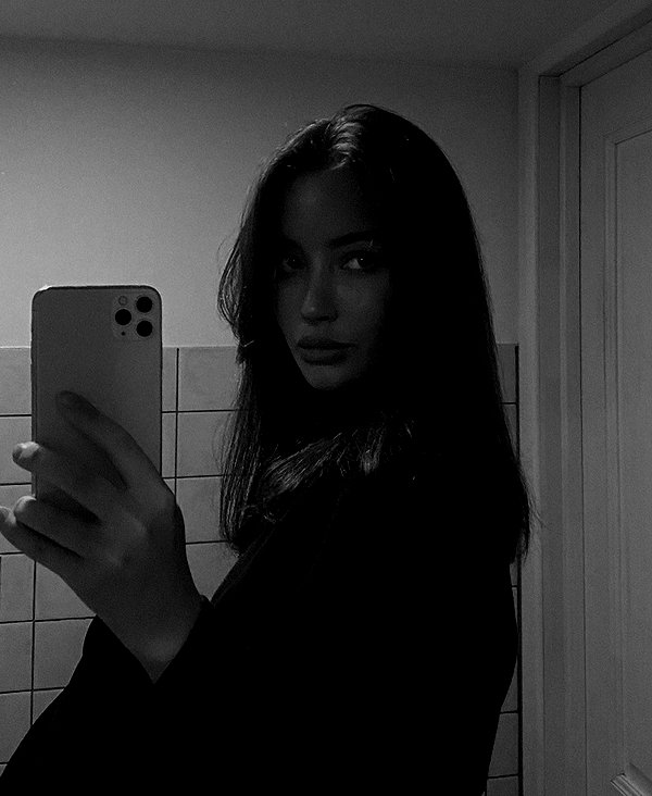 veroni22ka instagram image archive image