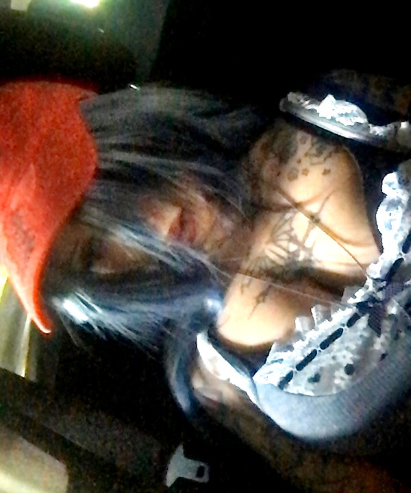 zommmbri zommmbri archive image