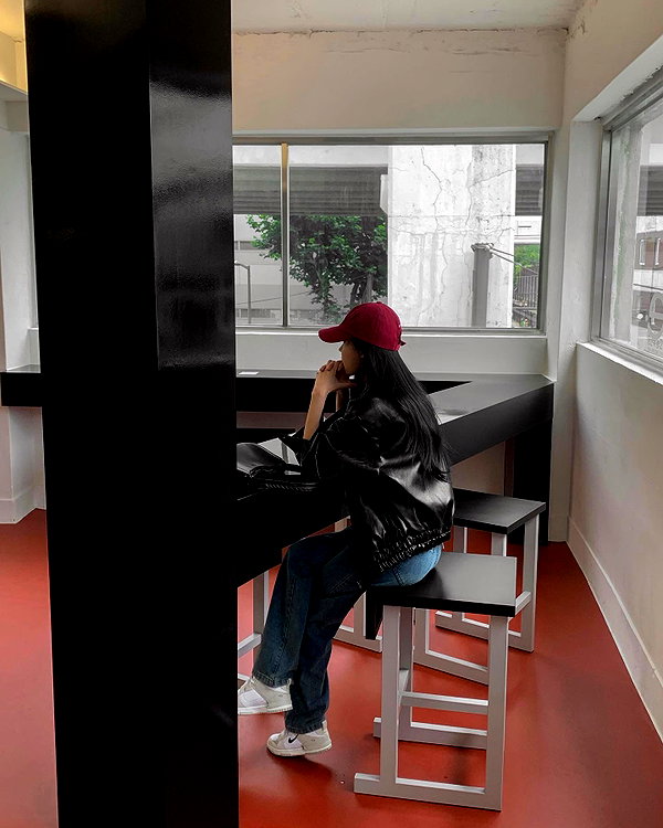 daxbin instagram image archive image