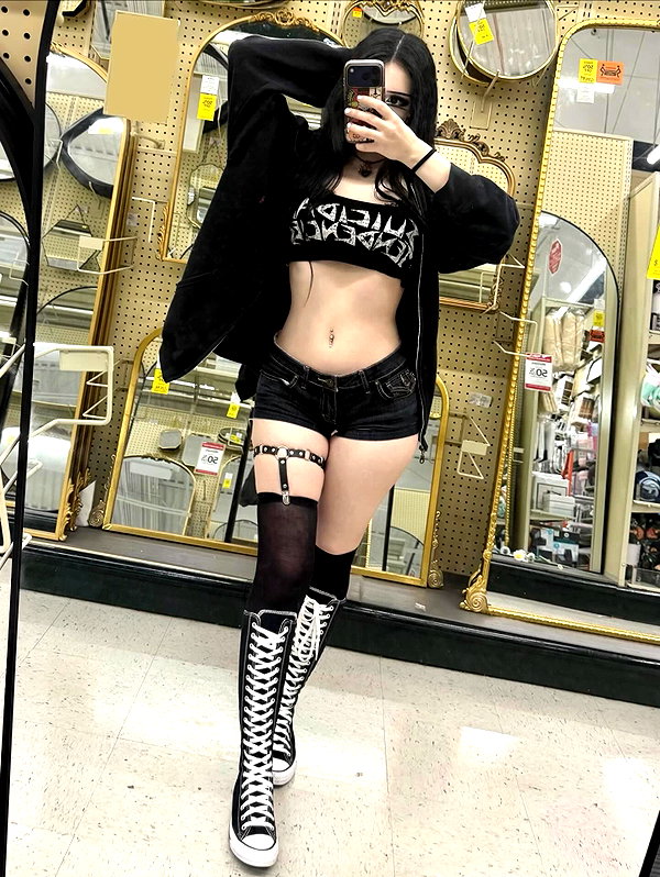 butter.on.a.poptart69 instagram image archive image