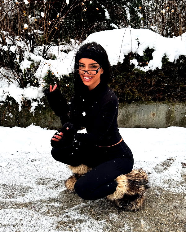 ellachristo instagram image archive image
