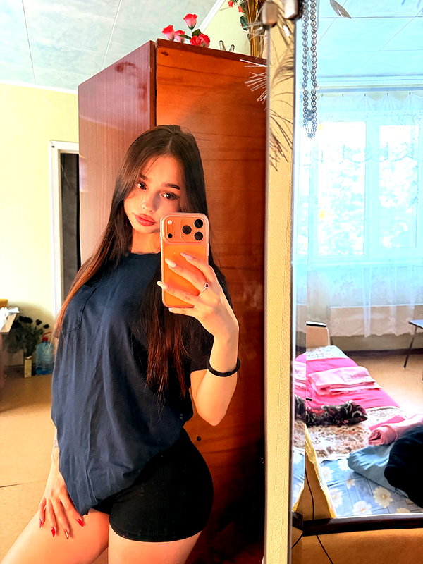 arti_0._.0 instagram image archive image
