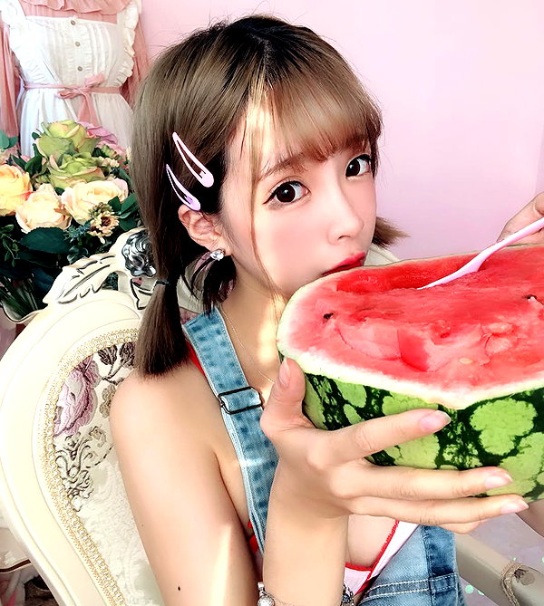 erokochiba instagram image archive image