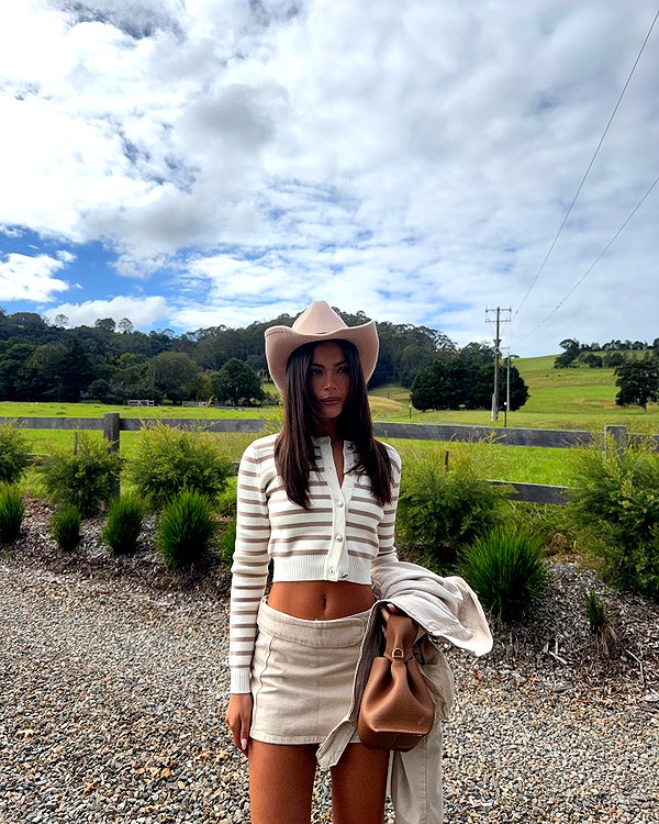 oliviaphillipps instagram image archive image