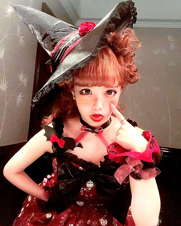 erokochiba instagram image archive image