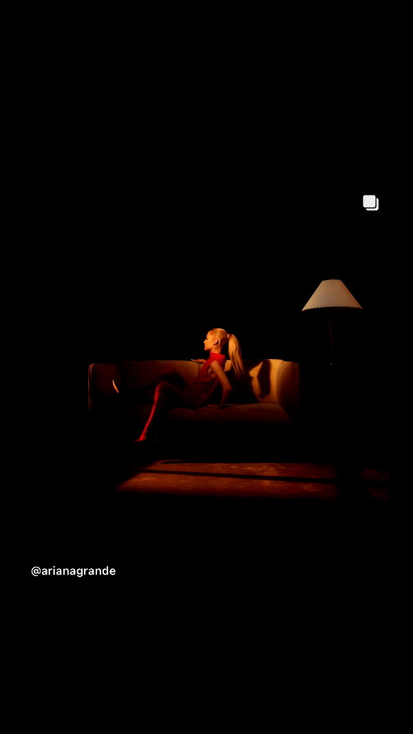 arianagrande instagram image archive image