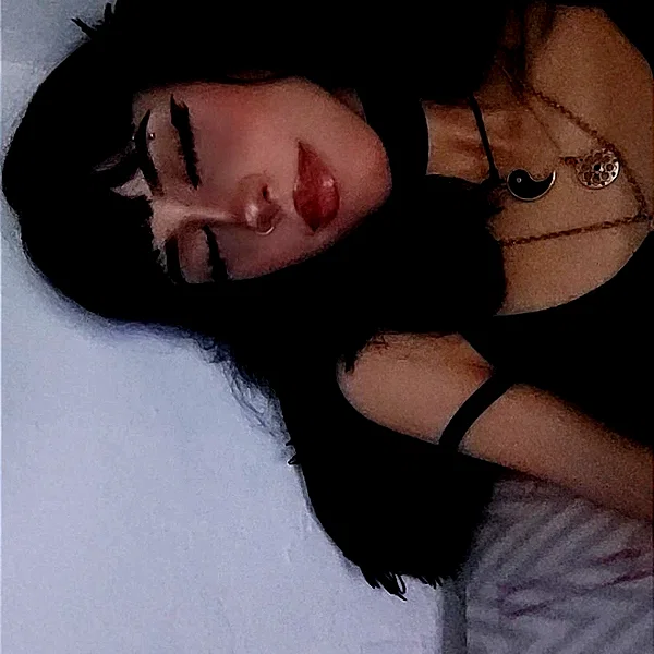 shevaal_x instagram image archive image