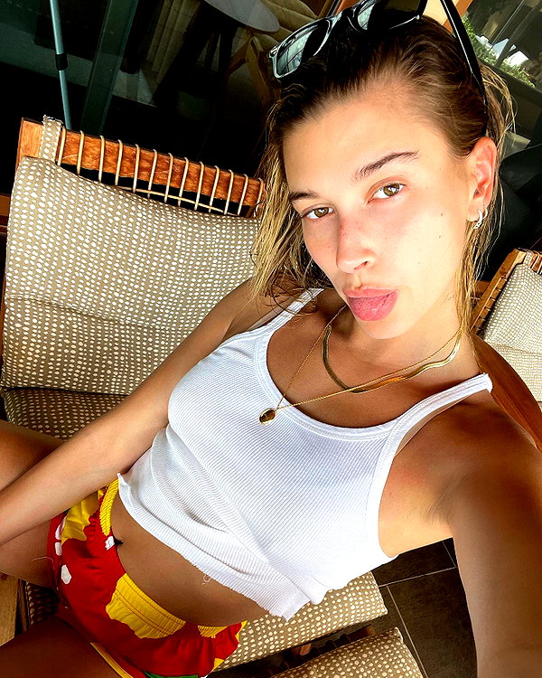 haileybieber instagram image archive image