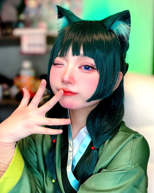purinn_cos instagram image archive image