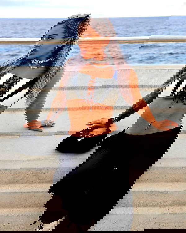 itshayleydavies itshayleydavies archive image