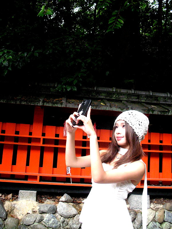 e.shao_417 instagram image archive image