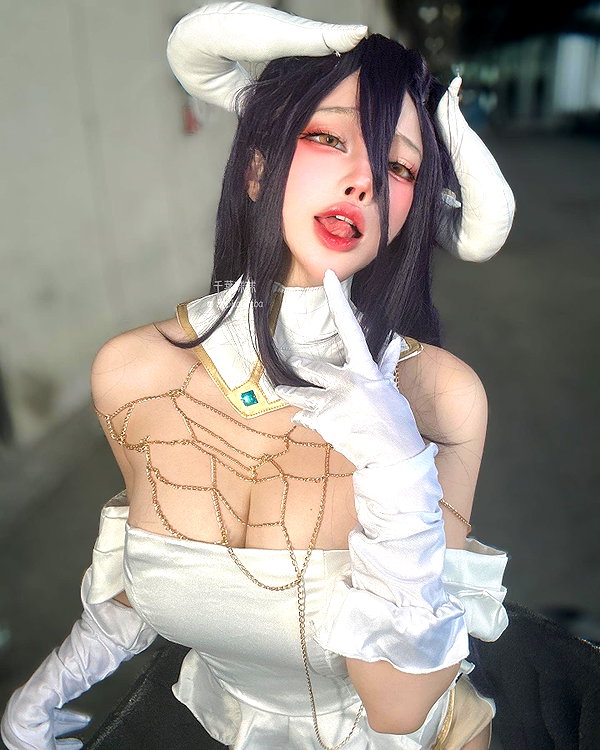 erokochiba instagram image archive image