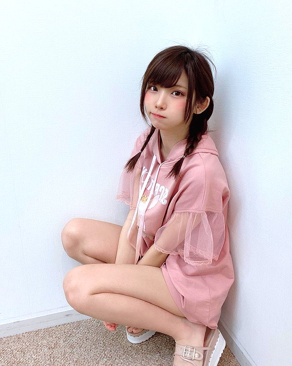 enakorin instagram image archive image