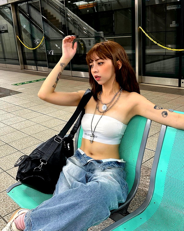 badthingalwaysg instagram image archive image