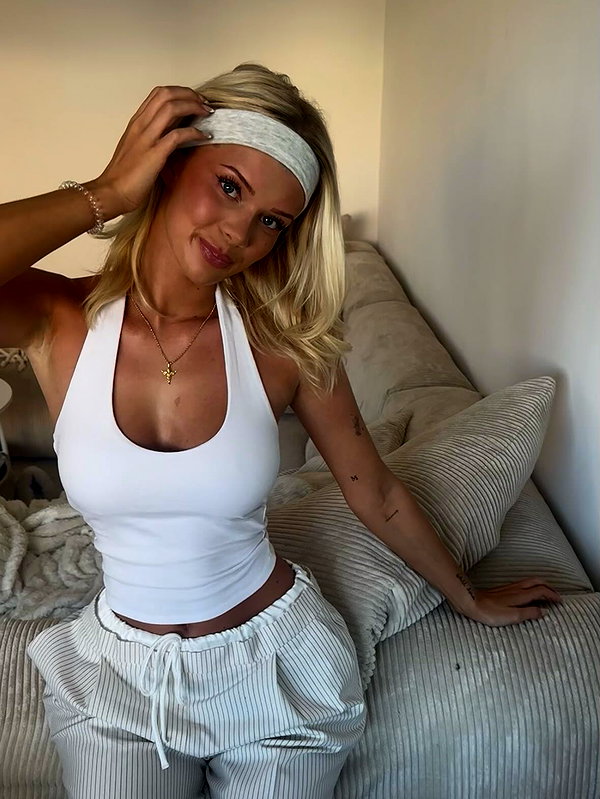 sophiecharlotth instagram image archive image