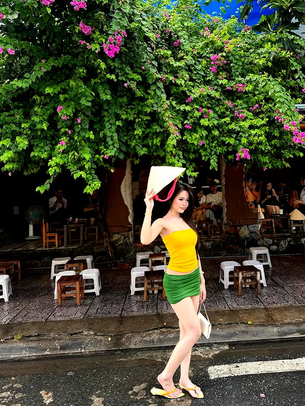 lyhythuedoxinh instagram image archive image