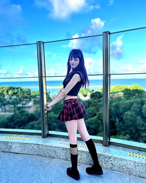jadelaverne instagram image archive image