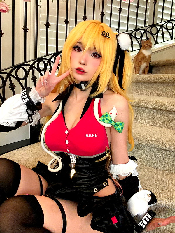 emiru.jpg instagram image archive image