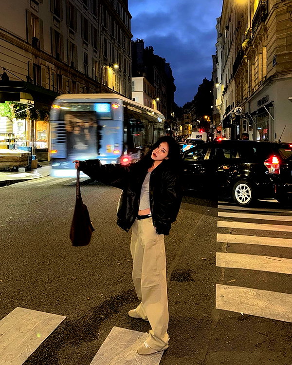 daxbin instagram image archive image