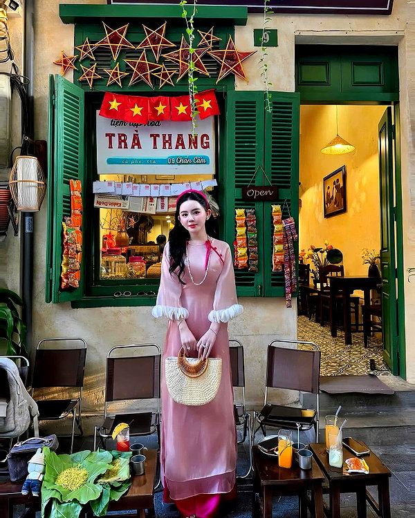 lyhythuedoxinh instagram image archive image