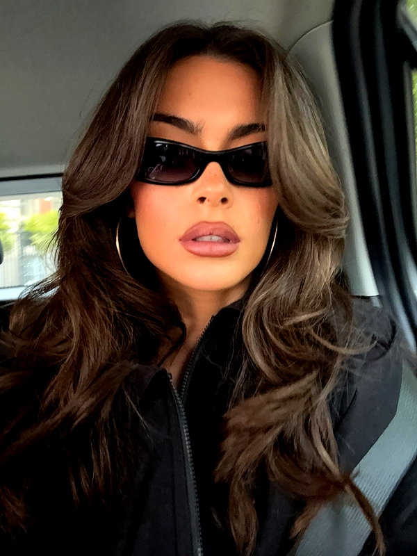 oliviaphillipps instagram image archive image
