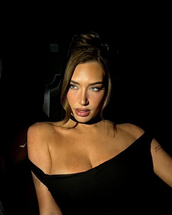 staskaranikolaou instagram image archive image