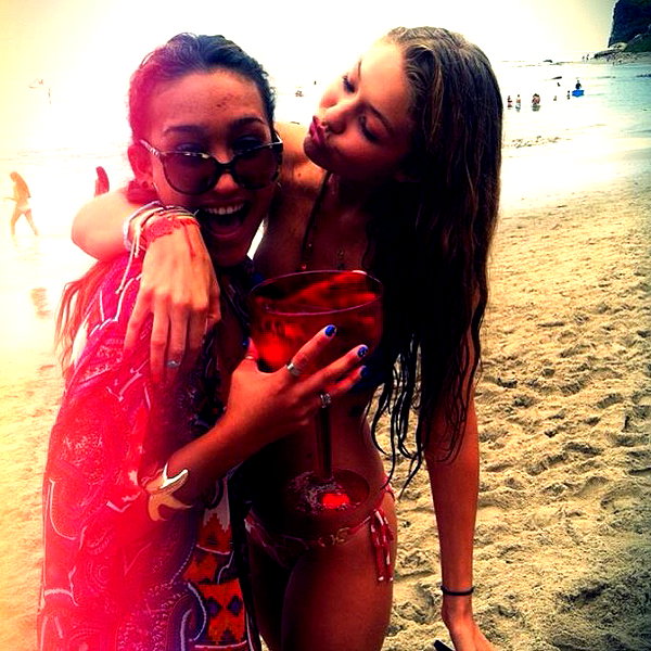 gigihadid instagram image archive image