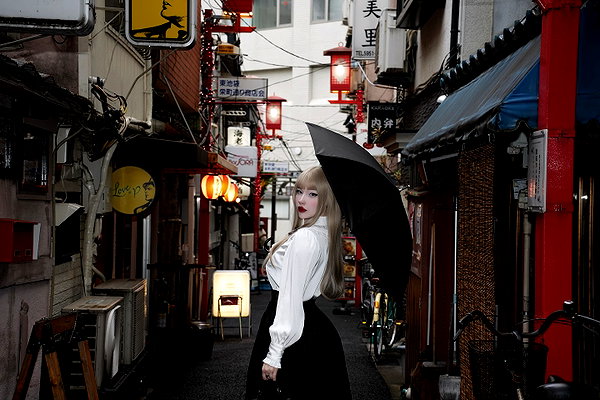 alina_thedoll instagram image archive image