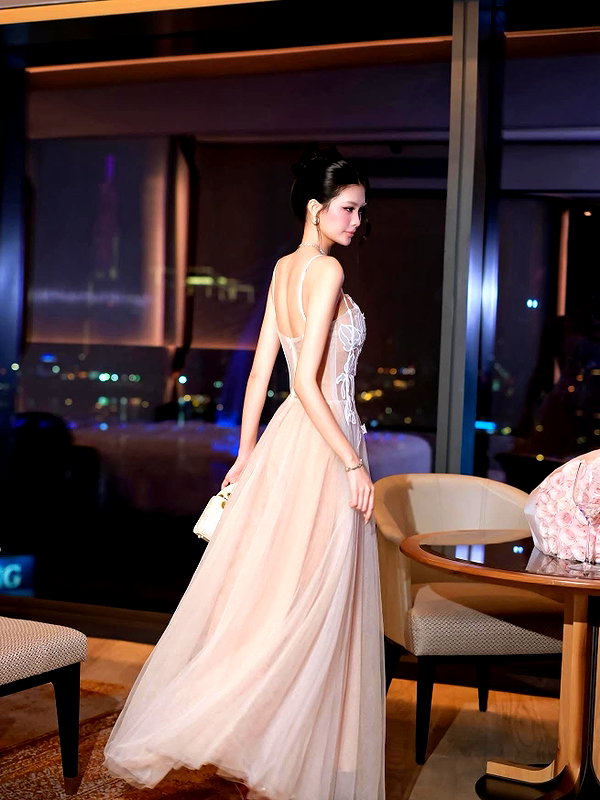 lyhythuedoxinh instagram image archive image