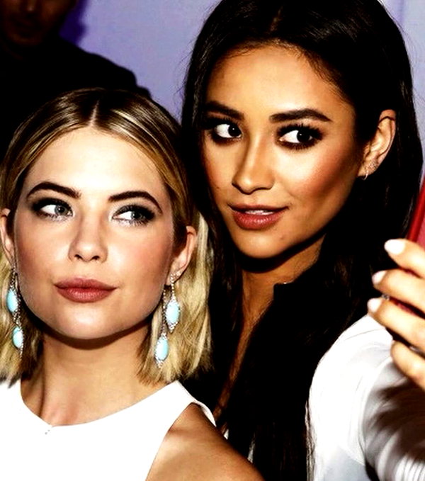 ashleybenson instagram image archive image