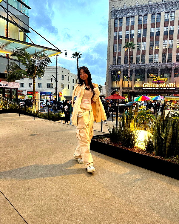 princessamelia_official instagram image archive image