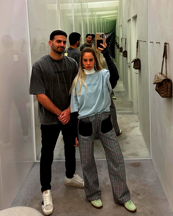 barzomer instagram image archive image