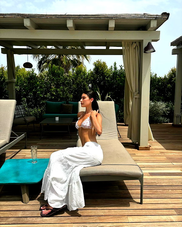 netabar instagram image archive image