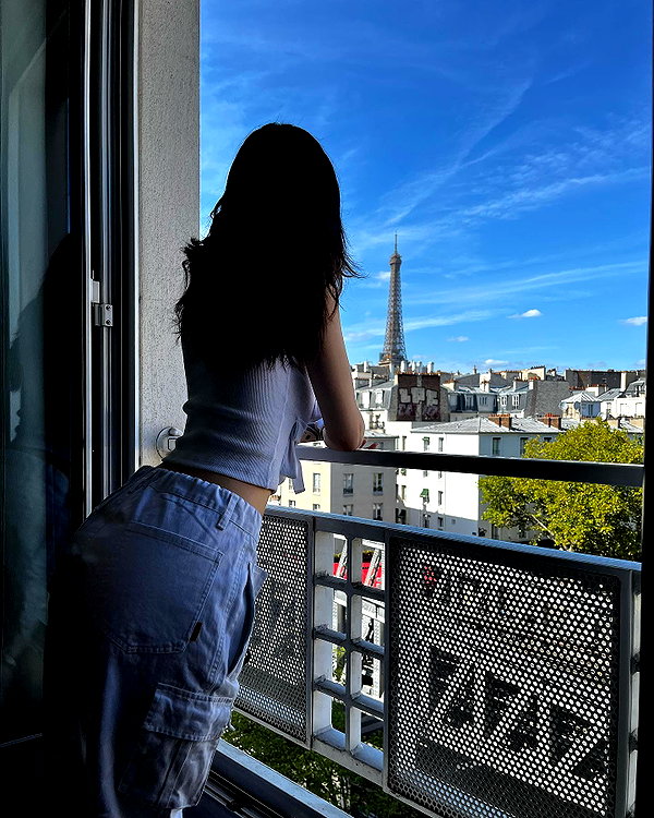 alice_hez instagram image archive image