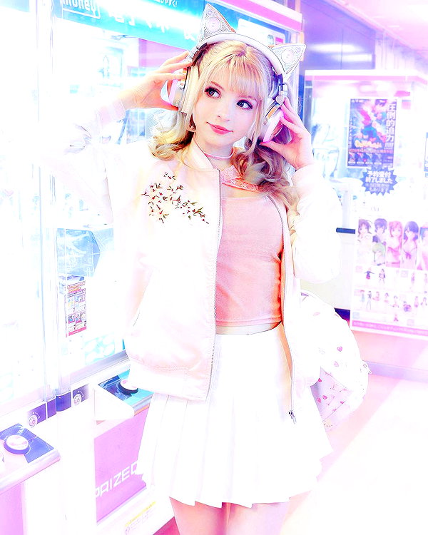 peachmilky_ instagram image archive image